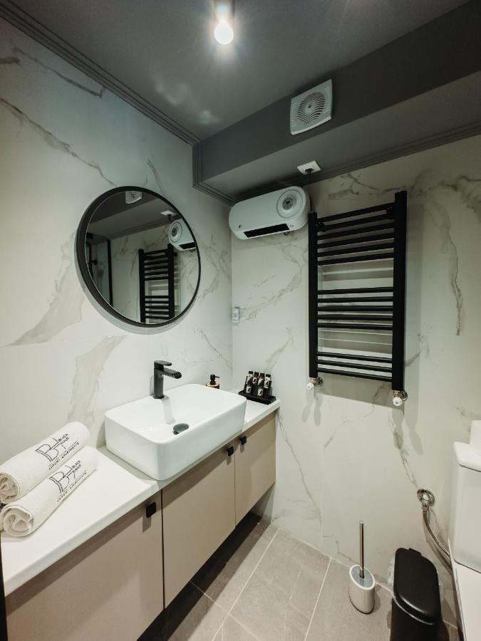 Blackhaus Family And Friends Deluxe Apartment Thessalonique Extérieur photo