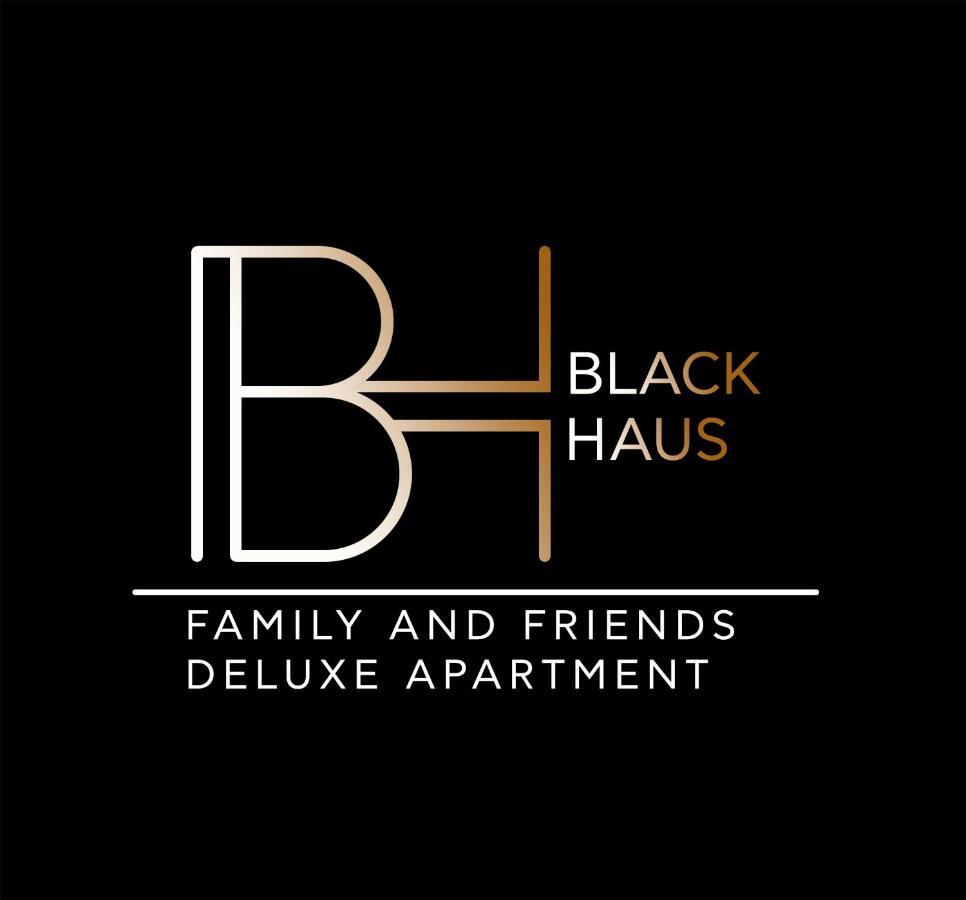 Blackhaus Family And Friends Deluxe Apartment Thessalonique Extérieur photo